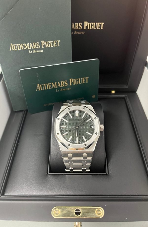 AS Piguet Royal Oak "50th Anniversary" Green Dial 15510ST.OO.1320ST.04 - Image 2