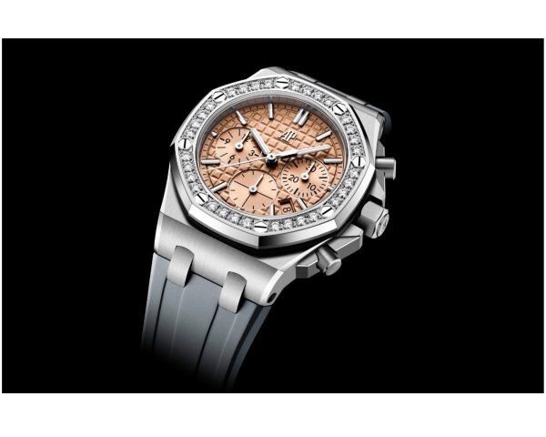 AS Piguet Royal Oak Offshore Lady 37mm OFFSHORE SELFWINDING CHRONOGRAPH 26231ST.ZZ.A178CA.01 Salmon Dial Steel - Image 3