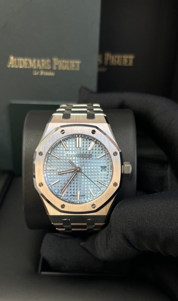 AS Piguet Royal Oak Selfwinding 37mm Ice Blue Dial 15550ST.OO.1356ST.08 - Image 3