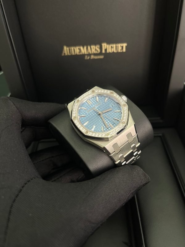 AS Piguet Royal Oak Selfwinding Ice Blue Dial 77451ST.ZZ.1361ST.03 - Image 11