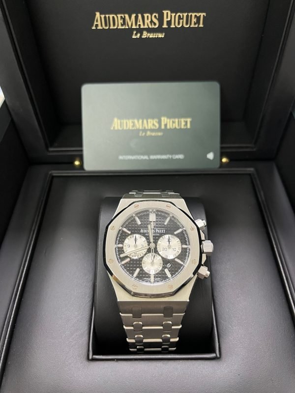 AS Piguet Royal Oak Selfwinding Chronograph/ Stainless Steel/ Black Dial/ White Sub-Dials (Ref#26331ST.OO.1220ST.02) - Image 3