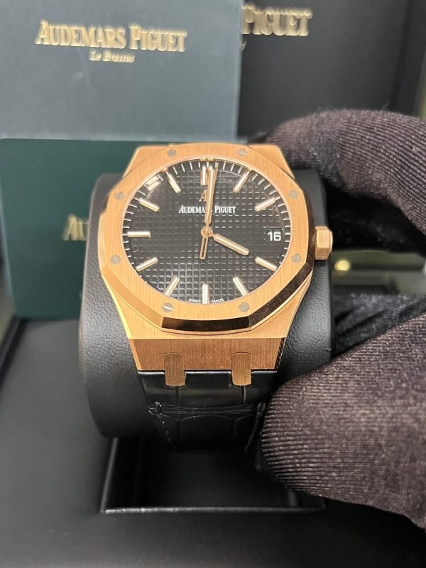 AS Piguet Royal Oak Selfwinding/ Rose Gold/ Black Dial/ Black Leather Strap (Ref#15500OR.OO.D002CR.01) - Image 8