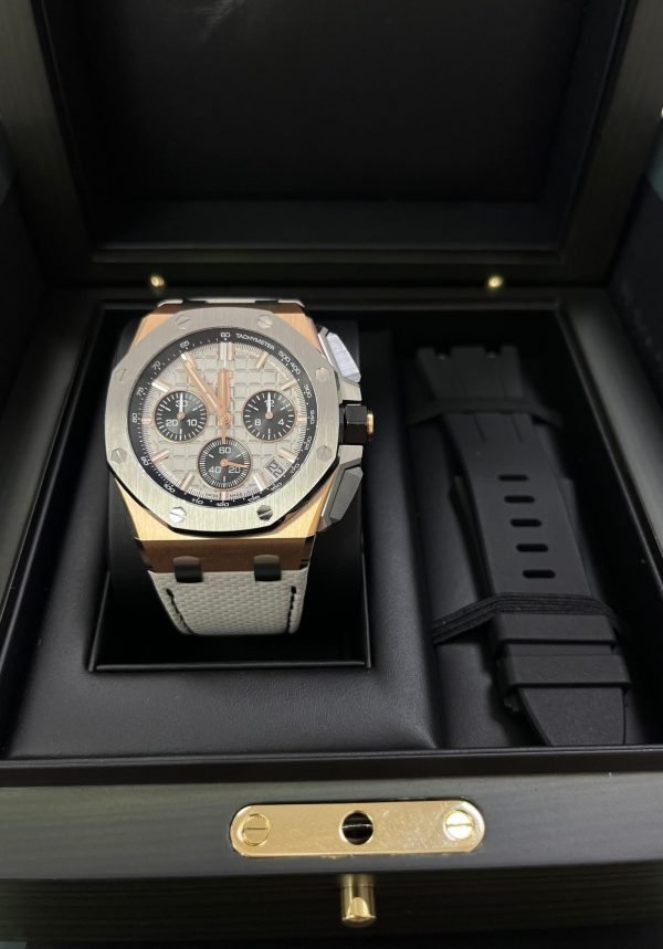 AS Piguet Royal Oak Offshore Chronograph 43mm Chronograph 18k Rose Gold and Titanium Grey Dial Ref# 26420OI.OO.A015VE.01 - Image 2