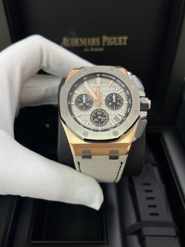 AS Piguet Royal Oak Offshore Chronograph 43mm Chronograph 18k Rose Gold and Titanium Grey Dial Ref# 26420OI.OO.A015VE.01 - Image 11