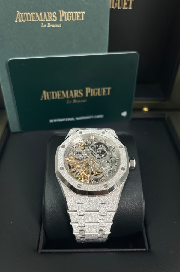 AS Piguet ROYAL OAK DOUBLE BALANCE WHEEL OPENWORKED Frosted Skeleton 37mm (Ref # 15466BC.GG.1259BC.01) - Image 7