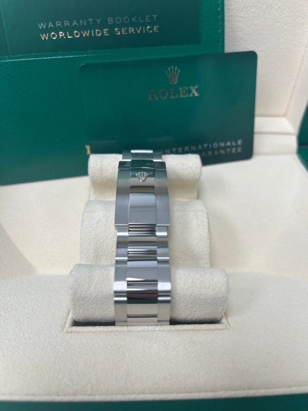 R Sky-Dweller 18k White Gold 42mm Black Dial - Steel Bracelet (Ref# 326934) - Image 9