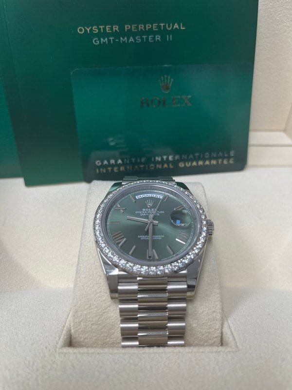 R White Gold Day-Date 40 Watch - Bezel - Olive Green Bevelled Roman Dial - President Bracelet (Ref# 228349RBR) - Image 7